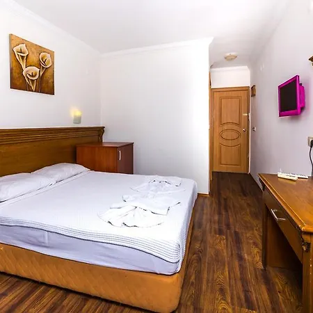 Honeymoon 3* Marmaris