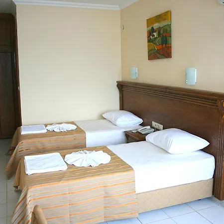 Honeymoon Hotel 3*