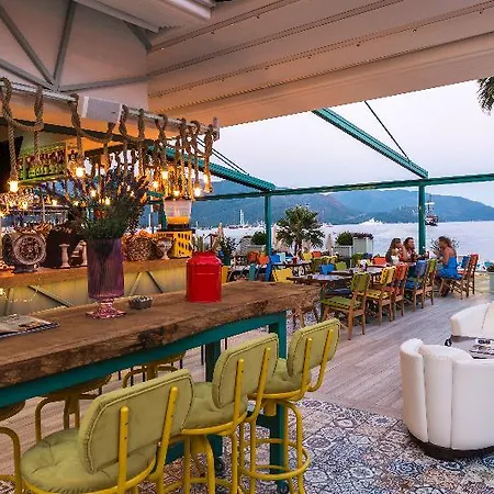 Honeymoon Otel