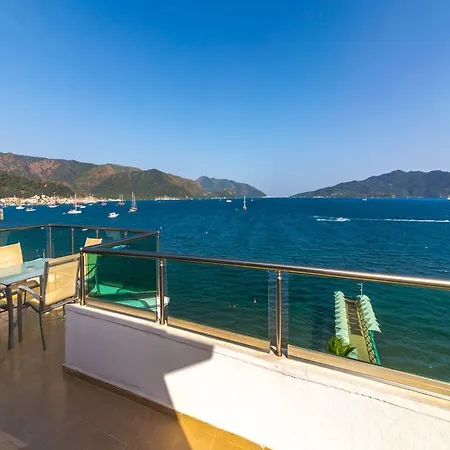 Honeymoon Hotell